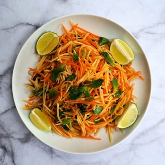 green papaya salad - Recipe photo by Cuisine Fiend