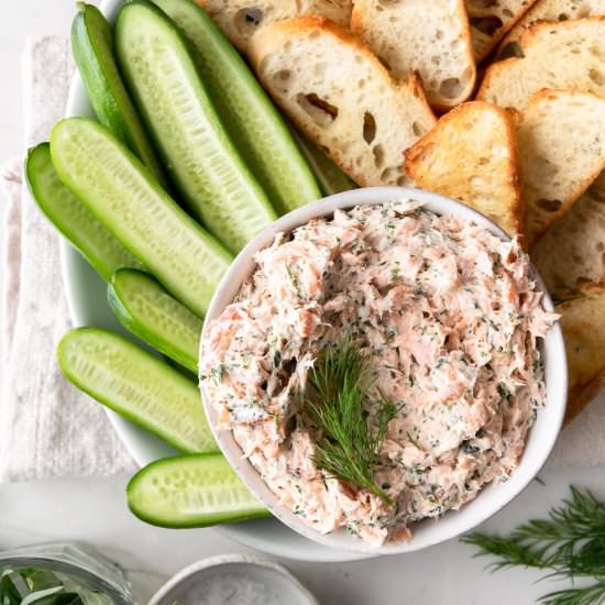 smoked trout dip - Recipe photo by withspice