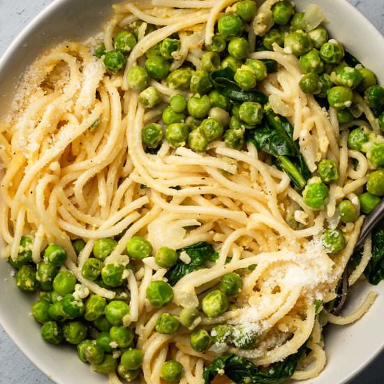 Pasta with Peas and Parmesan - Recipe photo by Amy in the Kitchen