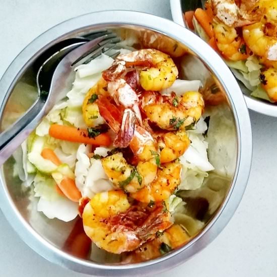 Oven Roasted Shrimps Veggies Bowl - Recipe photo by escapetofood