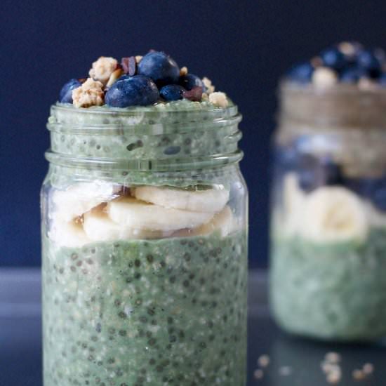 Green Superfood Overnight Oats - Recipe photo by theconscientiouseater