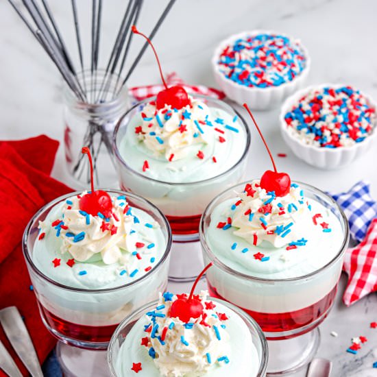 Patriotic Jello Parfait - Recipe photo by EasyBudgetRecipes