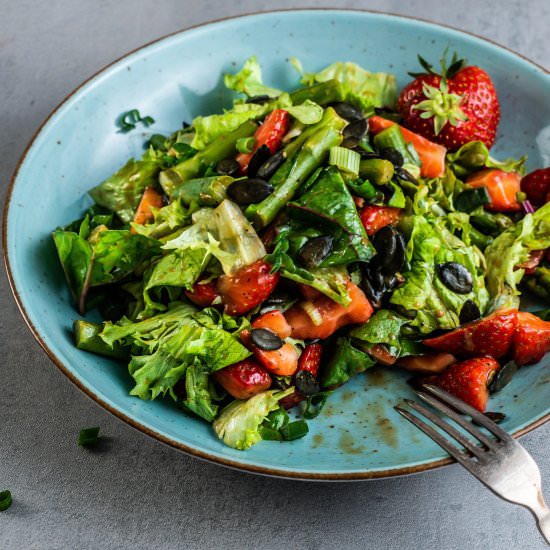 Strawberry and Asparagus Salad - Recipe photo by Lifeandlemons