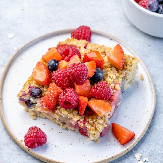 BERRIES BAKED OATMEAL RECIPE - Recipe photo by healthyfitnessmeals