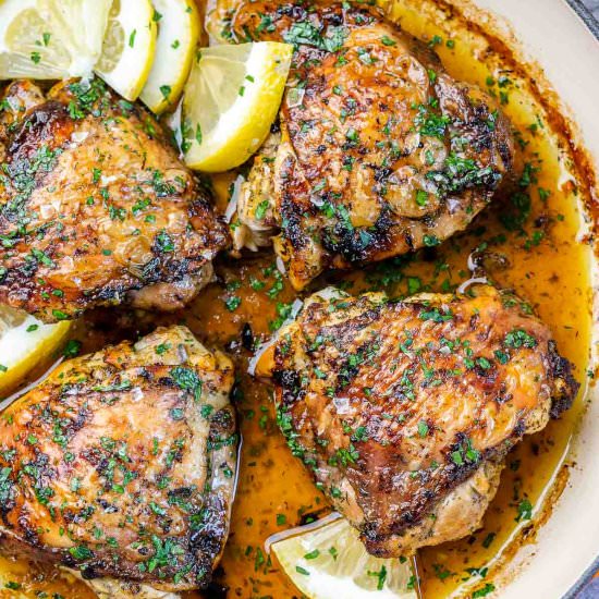 CRISPY BAKED CHICKEN THIGHS - Recipe photo by healthyfitnessmeals