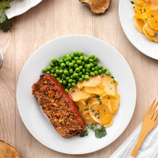 Vegan Mushroom Meatloaf - Recipe photo by BitterSweet