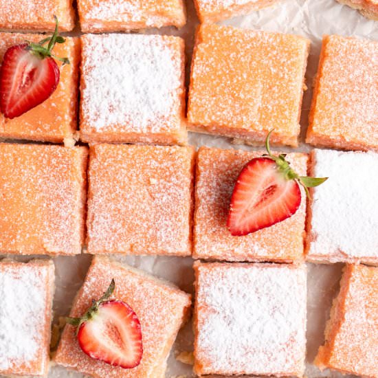 Strawberry Lemonade Bars - Recipe photo by grandbabycakes