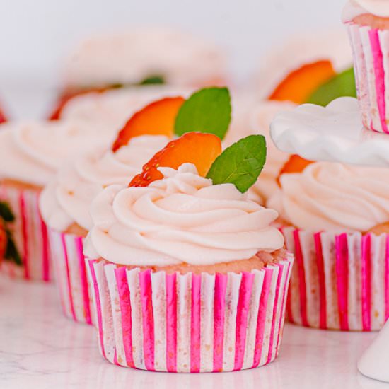 Strawberry Cupcakes - Recipe photo by House of Elyn Ryn