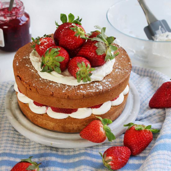 Victoria sponge cake - Recipe photo by hornoMX