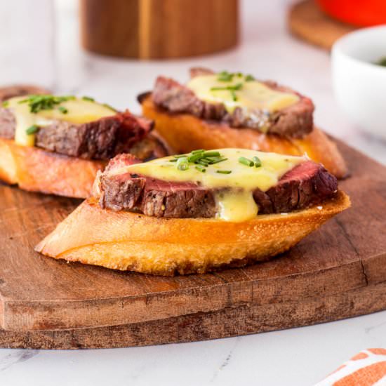 Beef Tenderloin Crostini - Recipe photo by BBQing With The Nolands