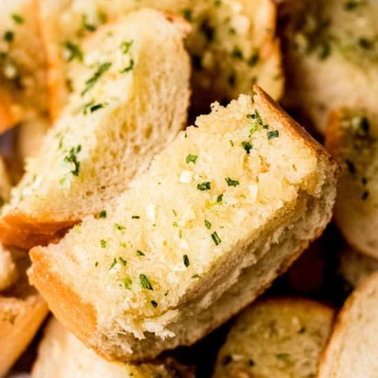 Roasted Garlic Bread Recipe - Recipe photo by wholefully