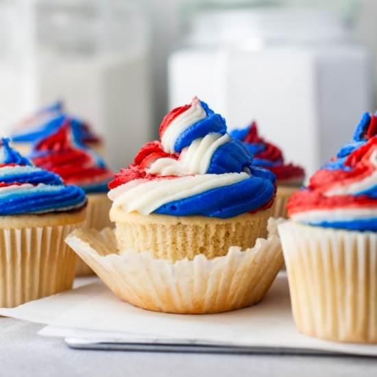 Red White and Blue Cupcakes - Recipe photo by ihearteating