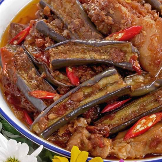 BINAGOONGANG TALONG - Recipe photo by foxy folksy