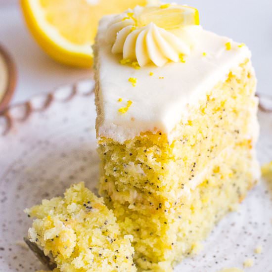 Lemon Poppy Seed Cake - Recipe photo by Kathryns.kitchen.blog
