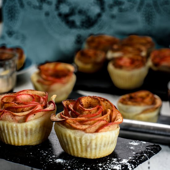 Apple Roses Recipe - Recipe photo by suncakemom