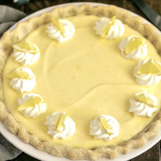 Lemon Chiffon Pie - Recipe photo by thatskinnychickcanbake