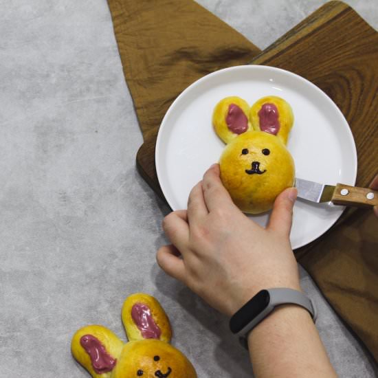 Easter Bunny Bread Rolls - Recipe photo by doughnotbemad