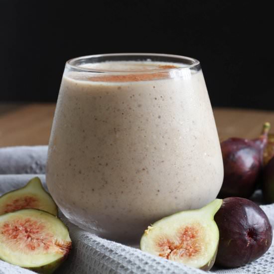 Fig and Tahini Smoothie - Recipe photo by theconscientiouseater