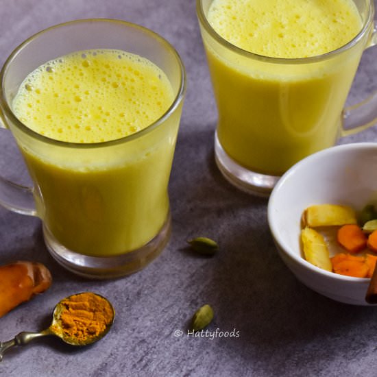 Fresh Turmeric milk / Golden milk - Recipe photo by hattyfoods