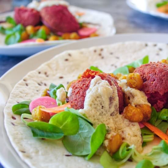 Easy baked beetroot falafel - Recipe photo by The Spanish Radish