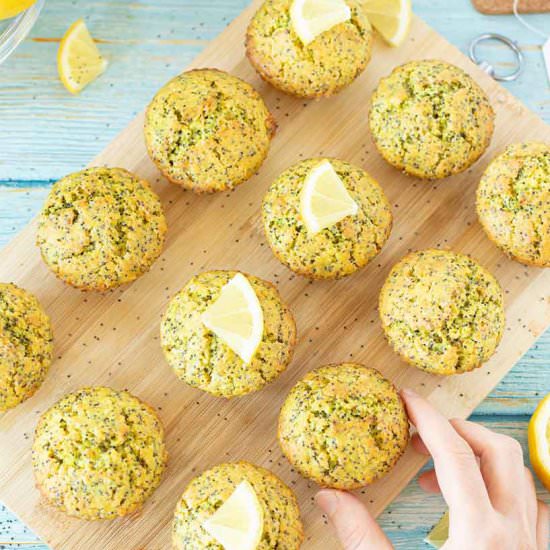 Vegan Lemon Poppy Seed Muffins - Recipe photo by Marinela