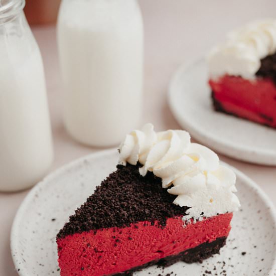 Red Velvet Oreo Cheesecake - Recipe photo by alpineella