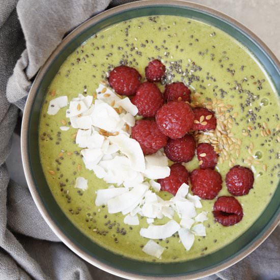 Tropical Matcha Smoothie Bowl - Recipe photo by simmerandsauce