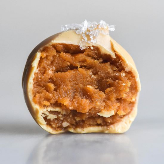 Peanut butter truffles - Recipe photo by georgeats