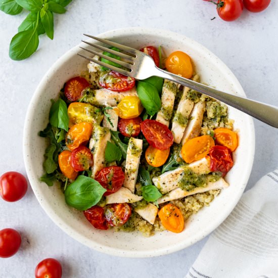 Pesto Chicken Quinoa Bowl - Recipe photo by freshapron
