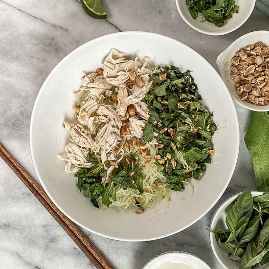 Green Papaya Salad - Recipe photo by The Hungary Buddha