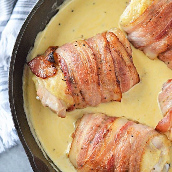 KETO BACON WRAPPED CHICKEN - Recipe photo by Stylish Cravings