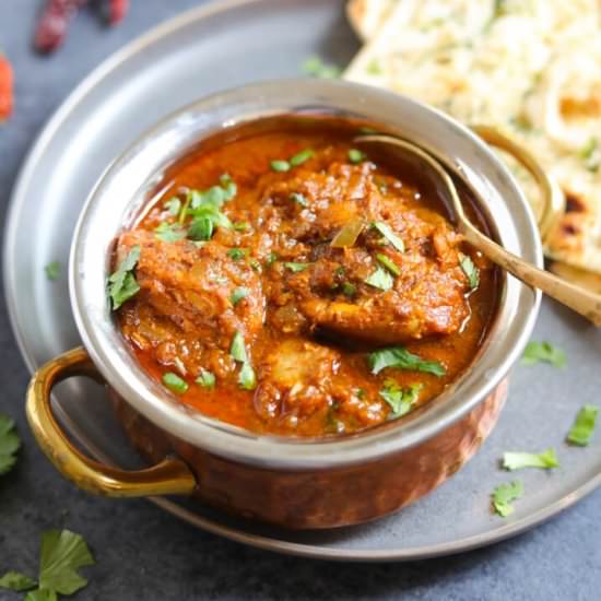 What Does Curry Taste Like? - Recipe photo by pipingpotcurry