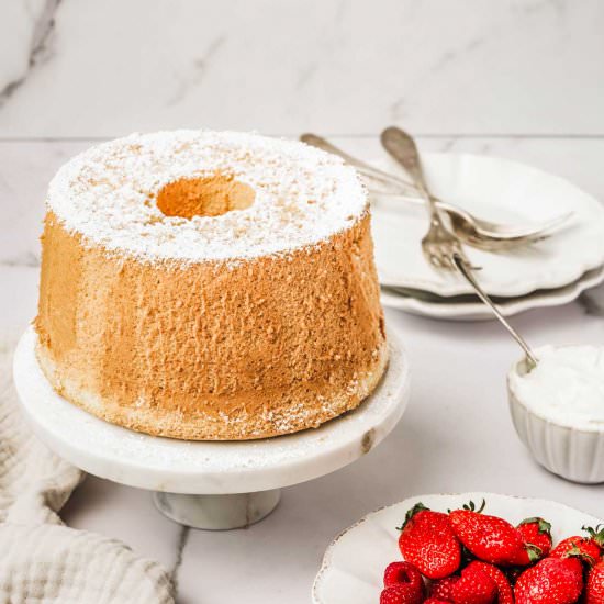 Vanilla chiffon cake recipe - Recipe photo by Sweetly Cakes