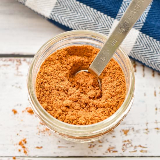Low FODMAP Seafood Seasoning - Recipe photo by goodnomshoney
