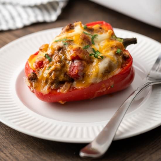 Keto Stuffed Peppers - Recipe photo by Neighborfood
