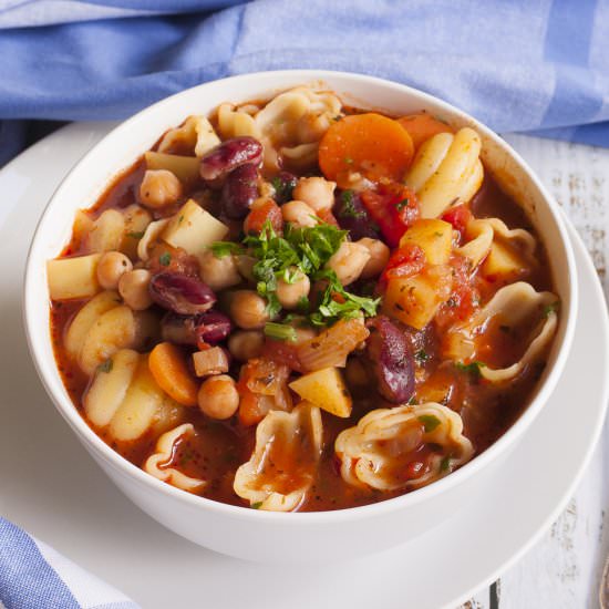 Vegan Minestrone Soup - Recipe photo by MyPurePlants