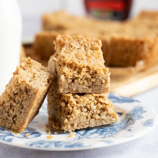 Maple Syrup Flapjacks - Recipe photo by effortlessfoodie