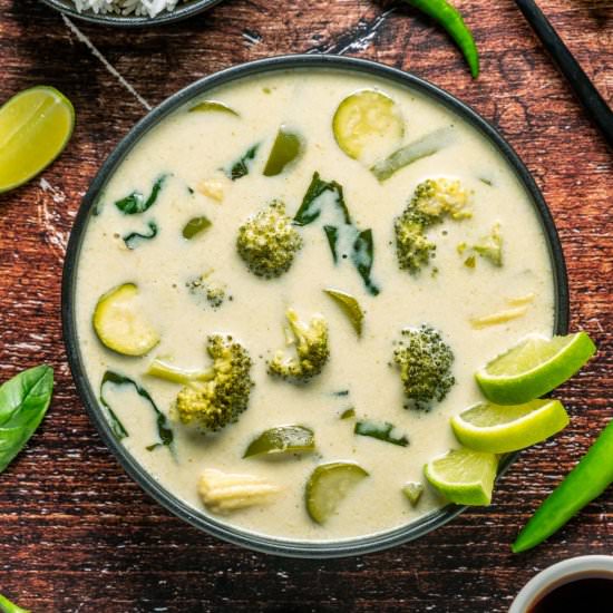Vegan Thai Green Curry - Recipe photo by lovingitvegan
