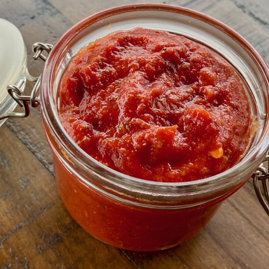 Zesty Pizza Sauce - Recipe photo by Flipped-Out Food
