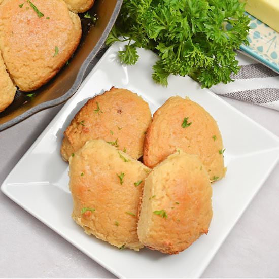 KETO HAWAIIAN BREAD ROLLS - Recipe photo by Stylish Cravings