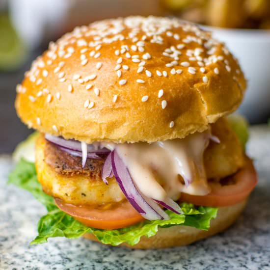 Sweet Chilli Halloumi Burgers - Recipe photo by somebodyfeedseb