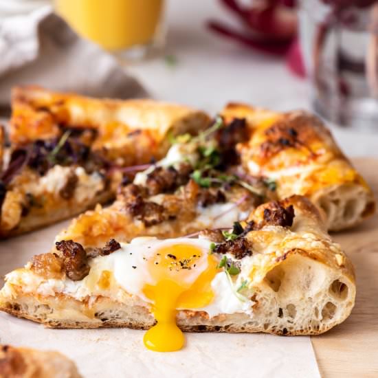 sausage breakfast pizza - Recipe photo by withspice