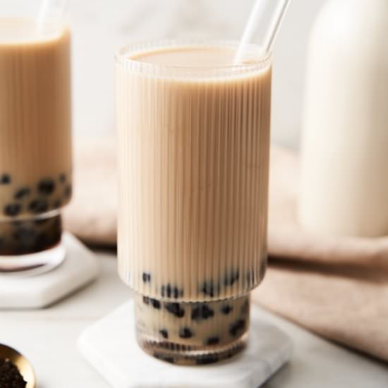 Hokkaido Milk Tea - Recipe photo by brokebankvegan