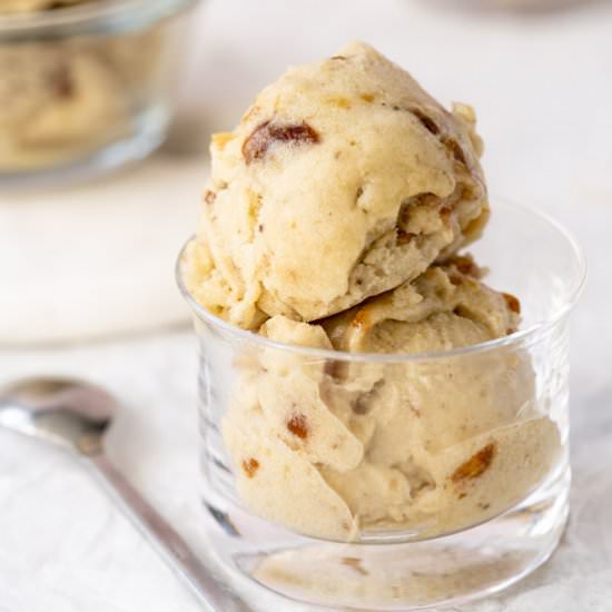 Salted Caramel Nice Cream (vegan) - Recipe photo by eatfreshglow