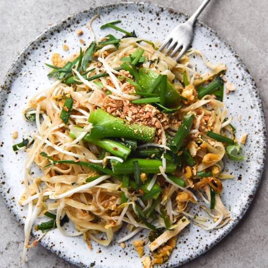 FODMAP friendly vegetarian Pad Thai - Recipe photo by georgeats