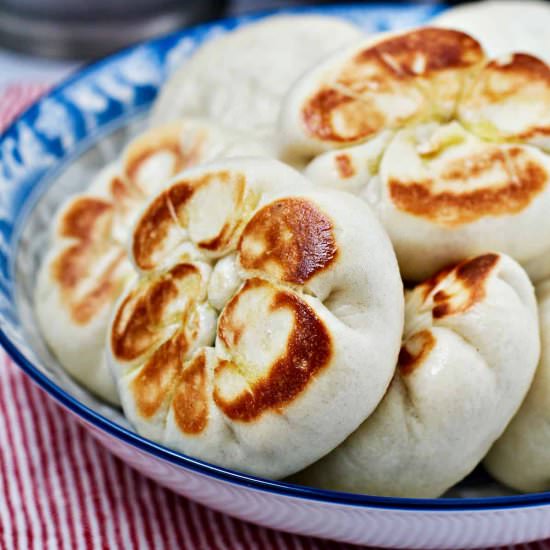 Steamed Chicken & Vegetable Buns - Recipe photo by karenskitchenstories