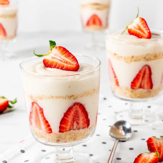 Strawberry Magnolia - Recipe photo by chocolatesandchai