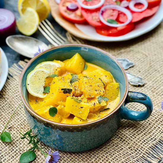 Easy Pineapple Curry - Recipe photo by ramonascuisine