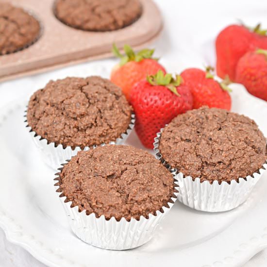 Keto Chocolate Muffins - Recipe photo by Stylish Cravings
