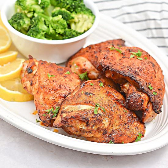 KETO AIR FRYER CHICKEN THIGHS - Recipe photo by Stylish Cravings